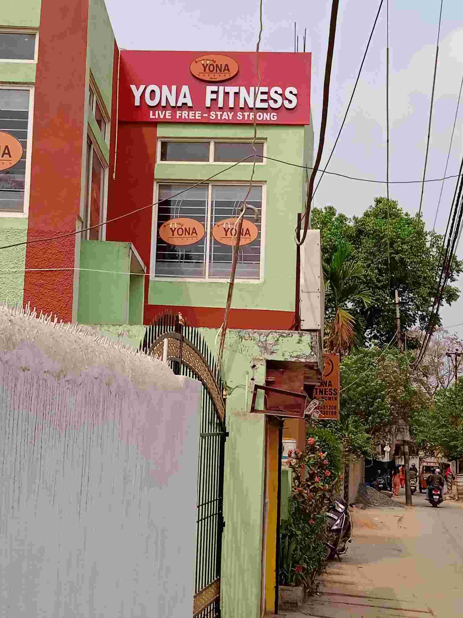 Yona Gym 12